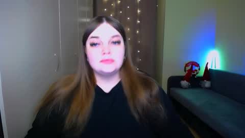 Snapshot of emma_dorn chatting on 21, 12, 2025 Eva online show from 21, 12, 2025