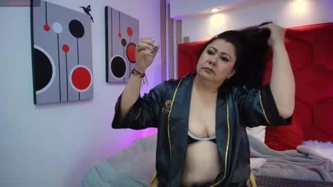 Emma 3 online show from 16, 4, 2026