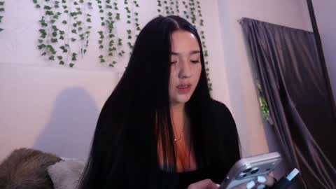 emma_johnson_ online show from 19, 1, 2026