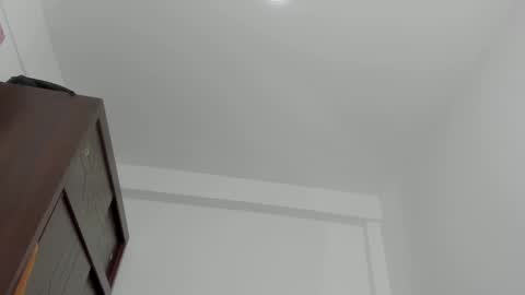 whises lits        online show from 22, 9, 2025