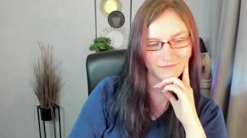 Snapshot of emma_lust94 chatting on 14, 7, 2026 emma online show from 14, 7, 2026