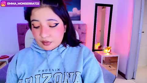 Emma Monserratt online show from 12, 9, 2025