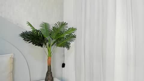 Emma Morgann online show from 10, 2, 2026