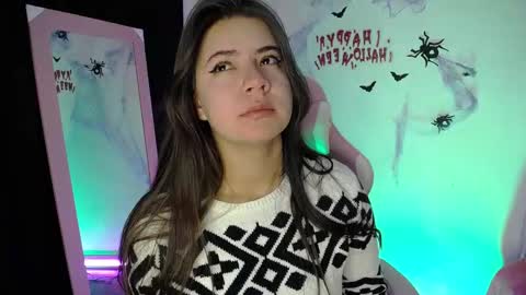 Snapshot of emma_naa chatting on 30, 10, 2025 Emma online show from 30, 10, 2025