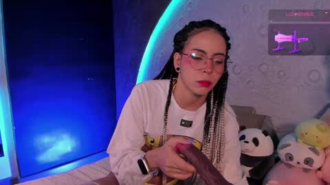     online show from 7, 1, 2025