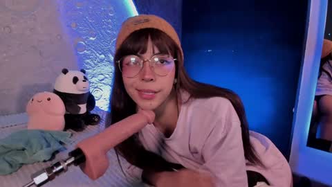     online show from 26, 1, 2025