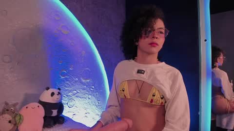     online show from 31, 1, 2025