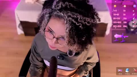 Snapshot of emma_nakamura chatting on 2, 3, 2026 online show from 2, 3, 2026