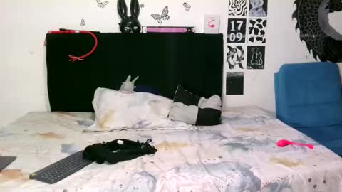 emma ortega online show from 14, 4, 2026