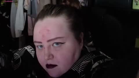 Snapshot of emma_razoom chatting on 15, 10, 2025 Emma Razumovskaya online show from 15, 10, 2025