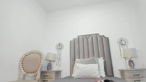 Snapshot of emma_scott_7 chatting on 1, 12, 2025 emma scott 7 online show from 1, 12, 2025