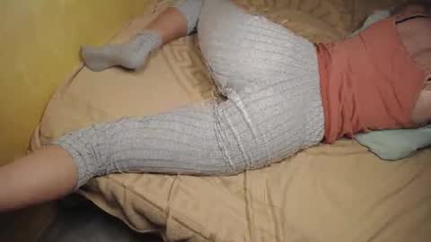 Snapshot of emma_swwet chatting on 17, 12, 2025 Emma online show from 17, 12, 2025