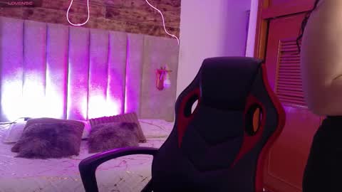 emma_visconti online show from 17, 10, 2025