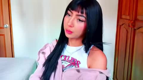 Emma web online show from 1, 11, 2025