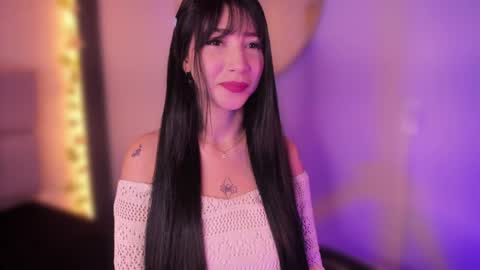 emma_woods__ online show from 10, 12, 2024