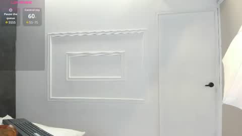Snapshot of emmaalennox__ chatting on 20, 6, 2026 Emma online show from 20, 6, 2026