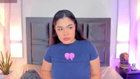 Snapshot of emmabecket2 chatting on 10, 2, 2025 emma becket online show from 10, 2, 2025