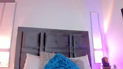 Snapshot of emmabecket2 chatting on 17, 2, 2025 emma becket online show from 17, 2, 2025