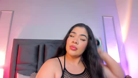 Snapshot of emmabecket2 chatting on 27, 2, 2025 emma becket online show from 27, 2, 2025