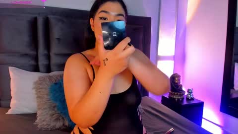 Snapshot of emmabecket2 chatting on 4, 3, 2025 emma becket online show from 4, 3, 2025