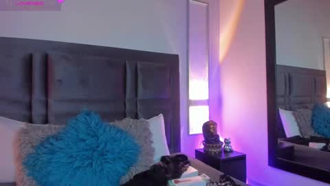 Snapshot of emmabecket2 chatting on 6, 3, 2025 emma becket online show from 6, 3, 2025