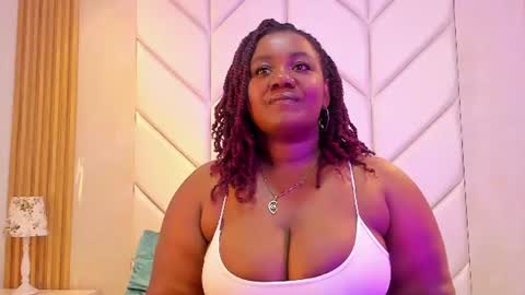Snapshot of emmabrantt_ chatting on 16, 6, 2026 EmmaBrantt online show from 16, 6, 2026