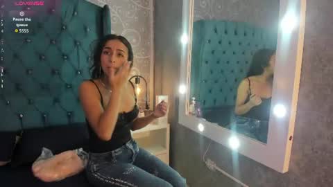 Snapshot of emmacame chatting on 9, 7, 2026 Emma Came online show from 9, 7, 2026