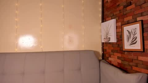 Snapshot of emmaconneer chatting on 11, 12, 2024 Emma online show from 11, 12, 2024