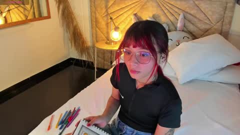           online show from 9, 4, 2026