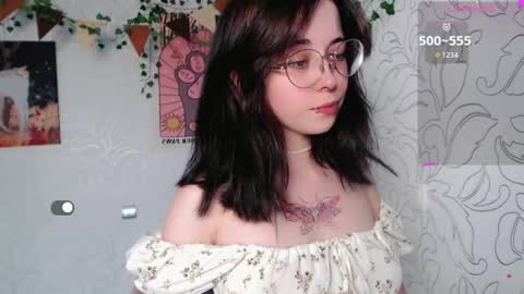 Emma online show from 10, 4, 2026