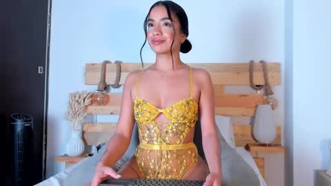 valentina online show from 26, 2, 2025