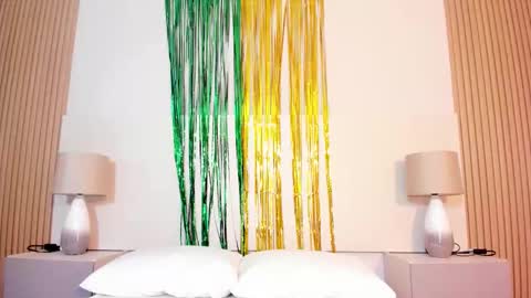 emmaespencer  online show from 18, 3, 2026