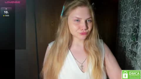 Snapshot of emmafrizea chatting on 28, 4, 2026 Hello Im newMake me cumPVT 12tk for min ALL INCLUSIVE online show from 28, 4, 2026