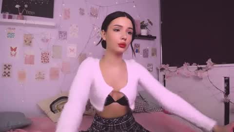 Snapshot of emmakeam_ chatting on 26, 1, 2025 Emma online show from 26, 1, 2025