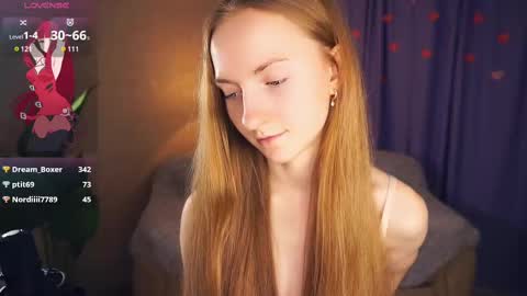 Snapshot of emmalaflame chatting on 7, 3, 2025 Emma day Wendy night online show from 7, 3, 2025