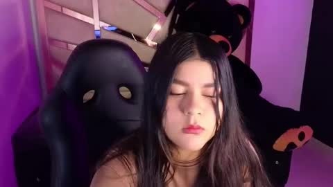 Emma online show from 23, 12, 2024