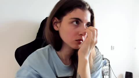 Emma online show from 25, 4, 2026