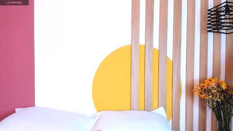 emmanaughty_ online show from 19, 11, 2025