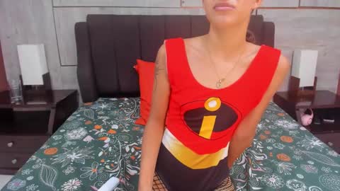 Snapshot of emmapetty chatting on 3, 10, 2025 Emmapetty online show from 3, 10, 2025