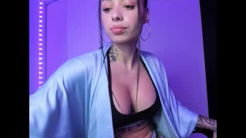 Snapshot of emmarosebvip chatting on 7, 2, 2026 Emma Rose B. online show from 7, 2, 2026