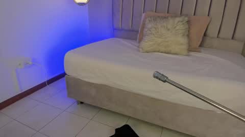 Emily online show from 10, 10, 2025