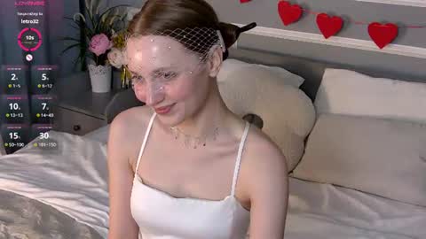 Snapshot of emmasagge chatting on 19, 6, 2026 Emma online show from 19, 6, 2026