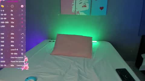 Emma online show from 8, 10, 2025