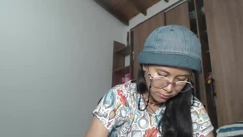 emmasweet95 online show from 23, 1, 2025