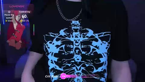 Snapshot of emmawise221 chatting on 1, 11, 2025 Emma online show from 1, 11, 2025