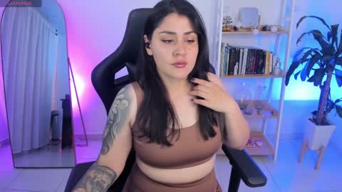 Snapshot of emmax_x chatting on 26, 3, 2026 EMMA online show from 26, 3, 2026