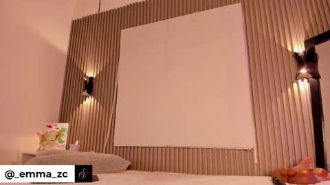 emmazc_ online show from 24, 3, 2026