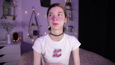 Snapshot of emmie_everly chatting on 25, 10, 2025 emmie_everly online show from 25, 10, 2025