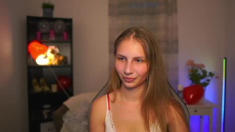 Snapshot of emmie_murray chatting on 31, 5, 2026 Emmie online show from 31, 5, 2026