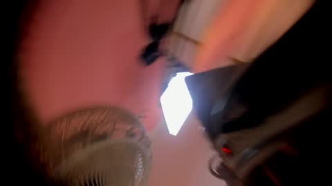 Emmi online show from 12, 4, 2026